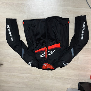 알파인스타 매쉬 자켓 T-GP PLUS R V4 AIR