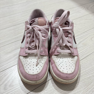 나이키 덩크 로우 핑크 폼 GS240(5.5Y)
