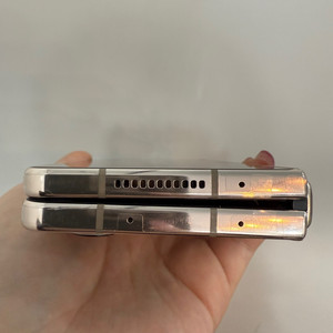 갤럭시Z폴드4 256GB 베이지/ Y947