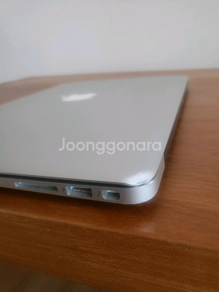 맥북에어 MacBookAir A1466 13인치--4