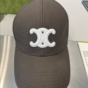 셀린느 트리옹프 베이스볼캡 다크토프L