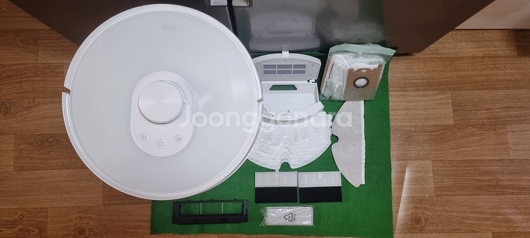 아이닉 로봇청소기 판매합니다 i9--3