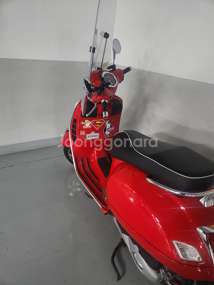 베스파GTS125--0