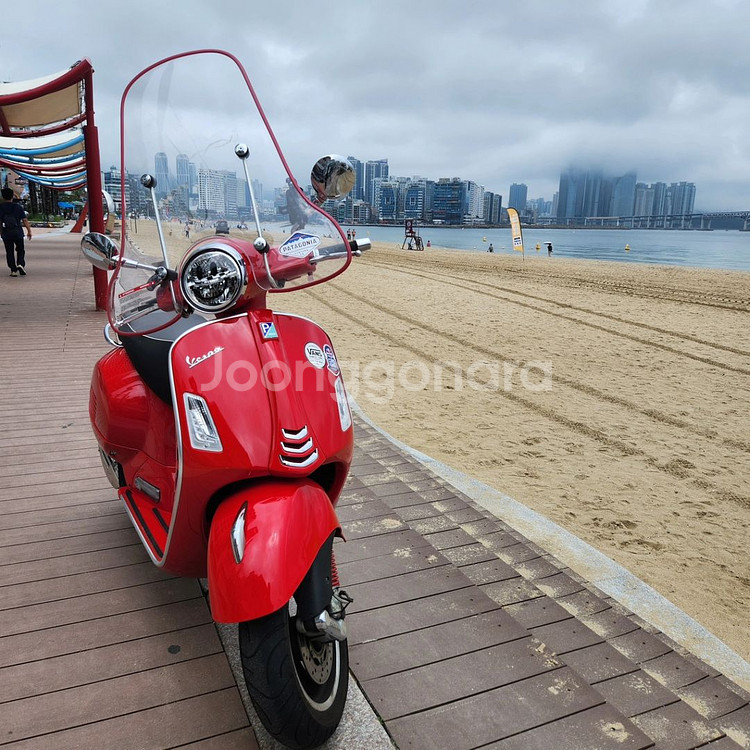베스파GTS125--4