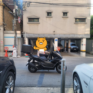 혼다 pcx 21년식 팔아요