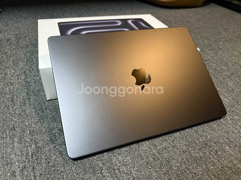 맥북 프로 14 M3 18GB/512GB 스페이스블랙--3