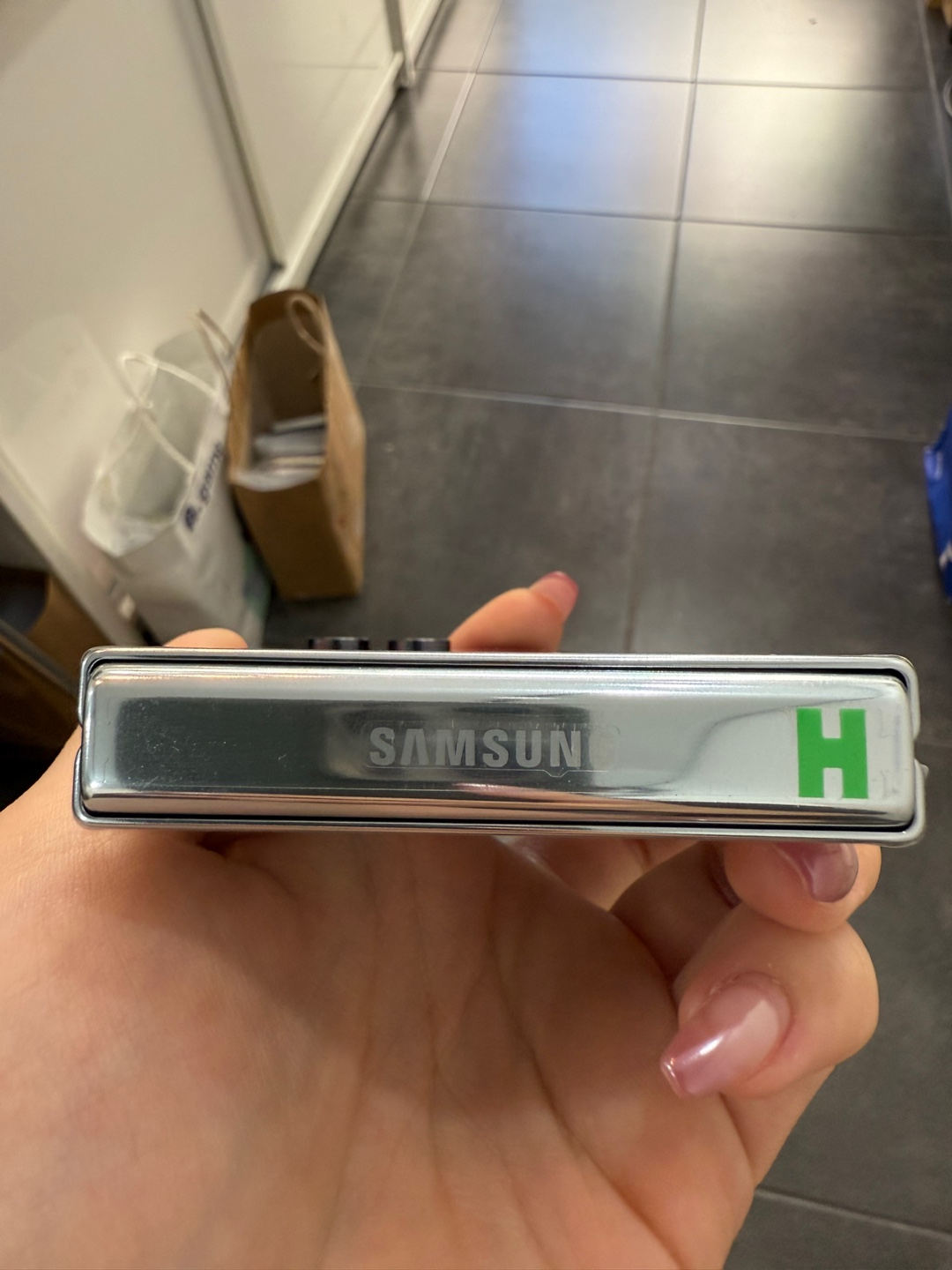센터수리)갤럭시Z플립5 256GB 민트/ Y950