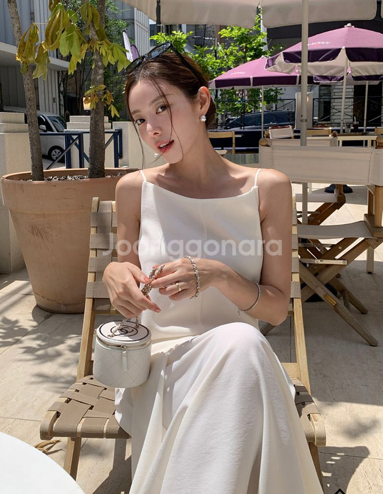 CHIXLABEL H 린 슬릿 롱 원피스/가격내림--0