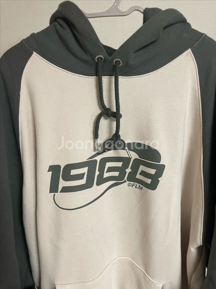 필루미네이트 남성 후드티 100~105사이즈 티셔츠 판--1