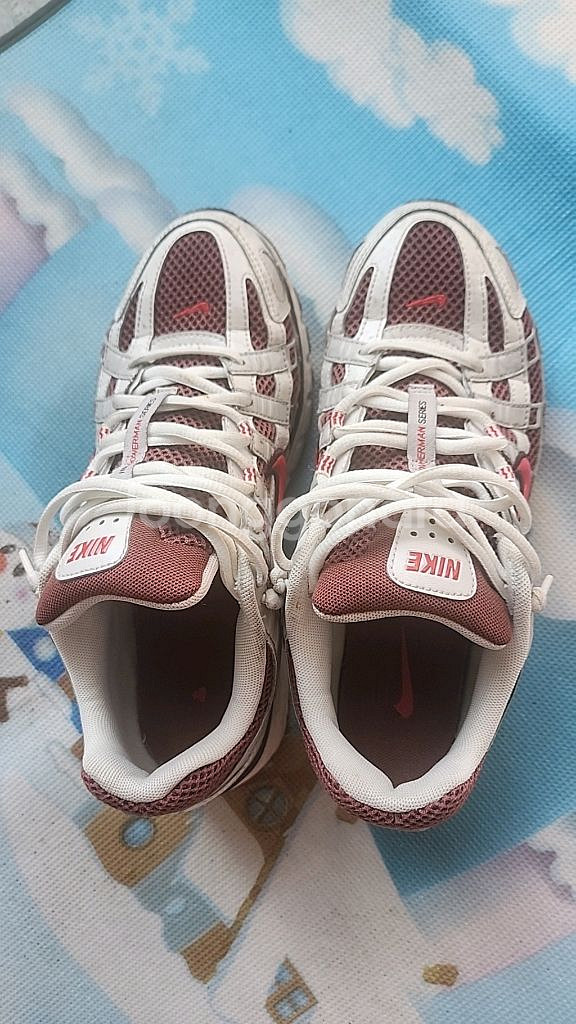 나이키 운동화 p-6000 사이즈255--0