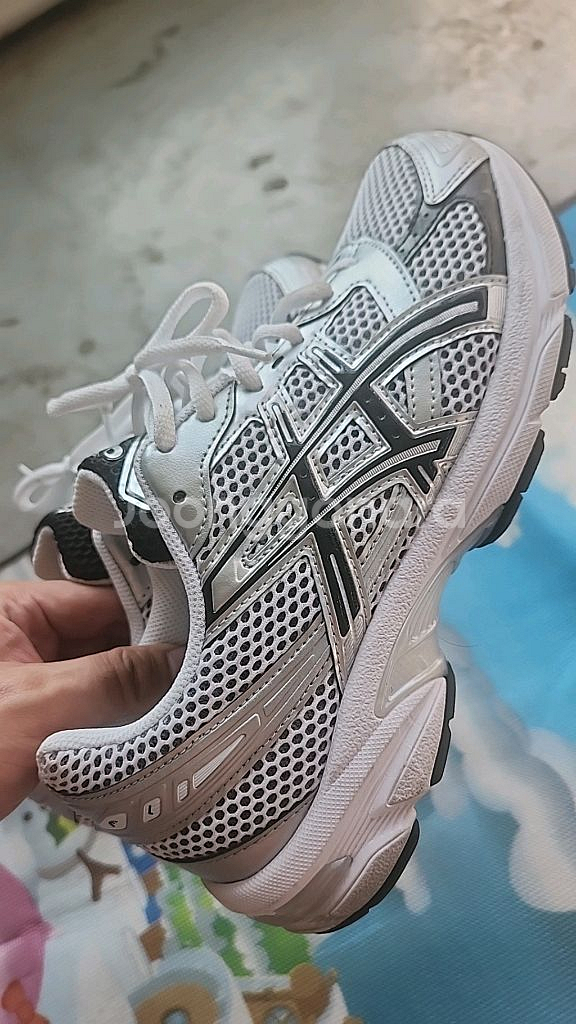 아식스 런닝화 255--1