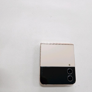갤럭시 Z플립4 골드 무잔상