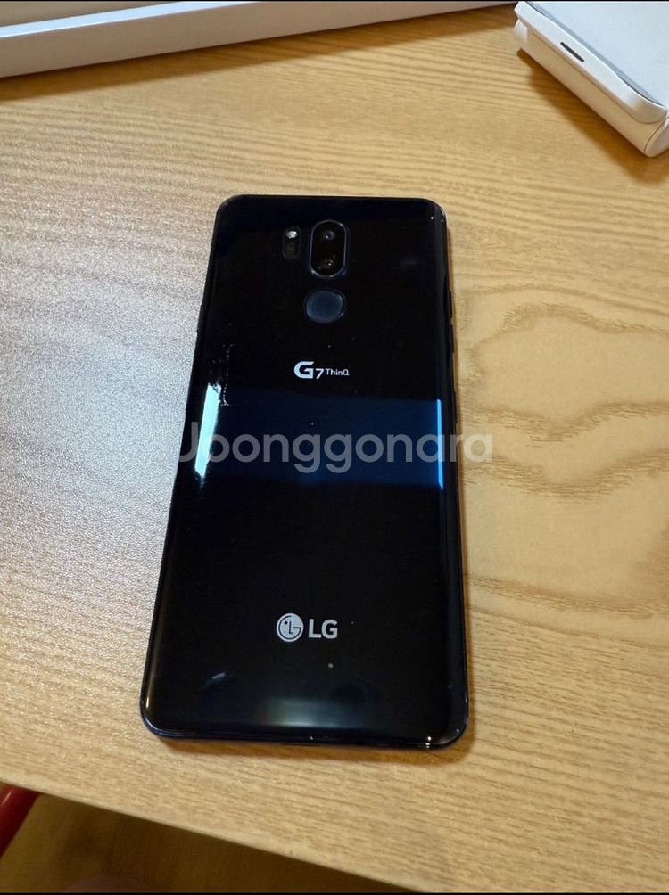 LG G7 ThinQ 64g(외관 S급, 배터리 교체)--1
