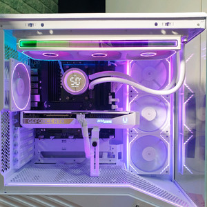 9800X3D & RTX5070 게이밍 컴퓨터 PC