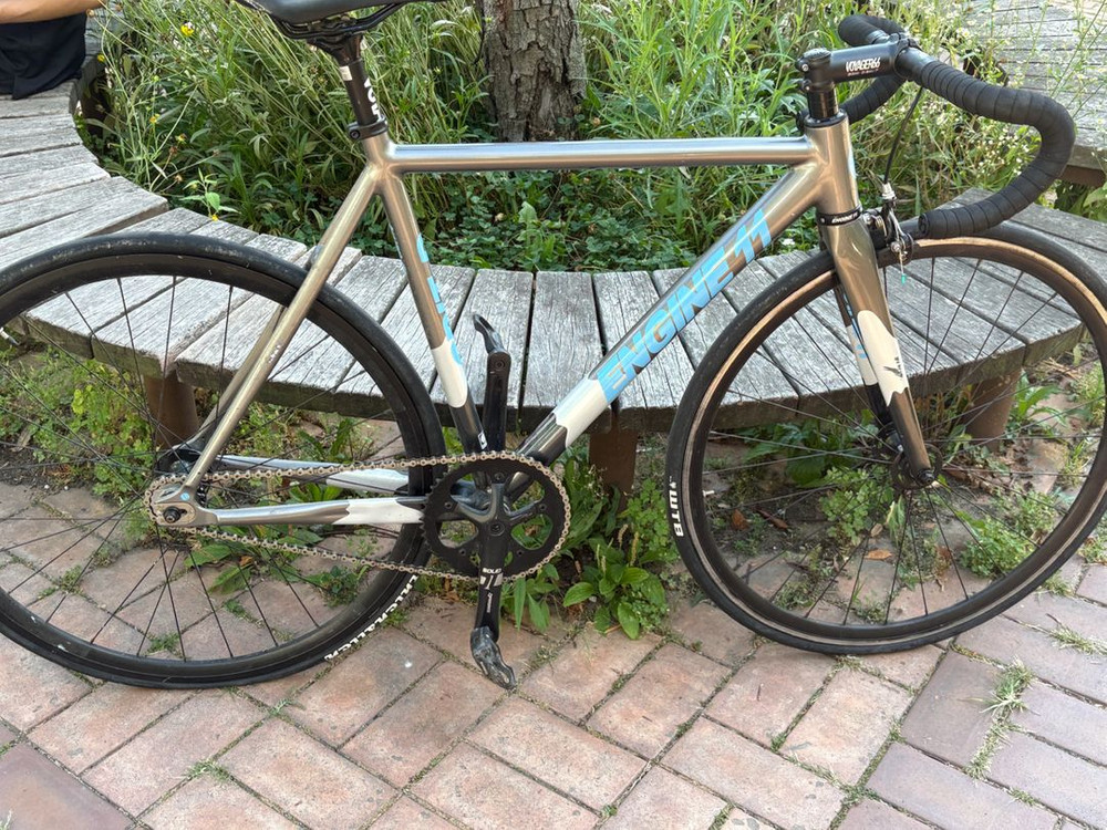 엔진11건메탈 이미지