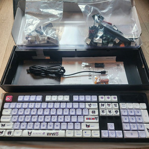 Archon AK74 VOVA+쿠로미 키캡 피치축