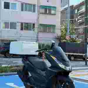22년식 pcx125 6만km 배달셋팅 판매합니다