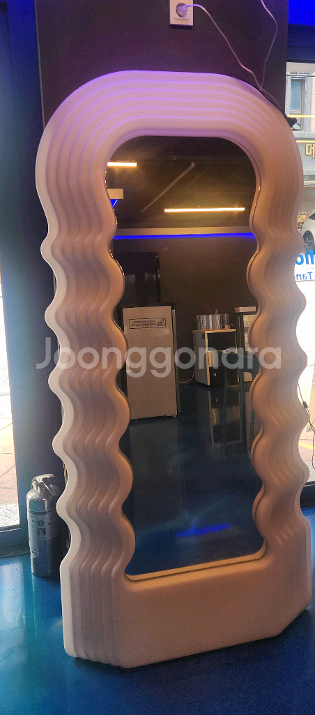 LED 물결 거울 스탠드 전신 거울 업소용 인테리어소품--5