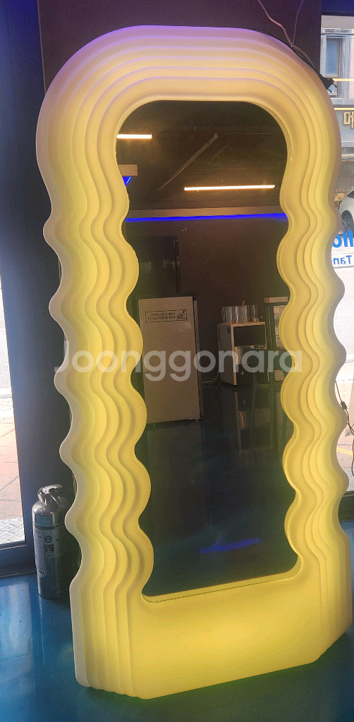LED 물결 거울 스탠드 전신 거울 업소용 인테리어소품--4