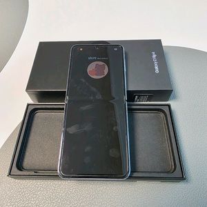 갤럭시z플립4 특A급((오늘만 20만원))