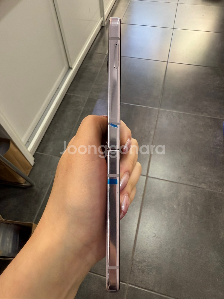 센터수리)갤럭시Z플립5 256GB 라벤더/ Y959--6