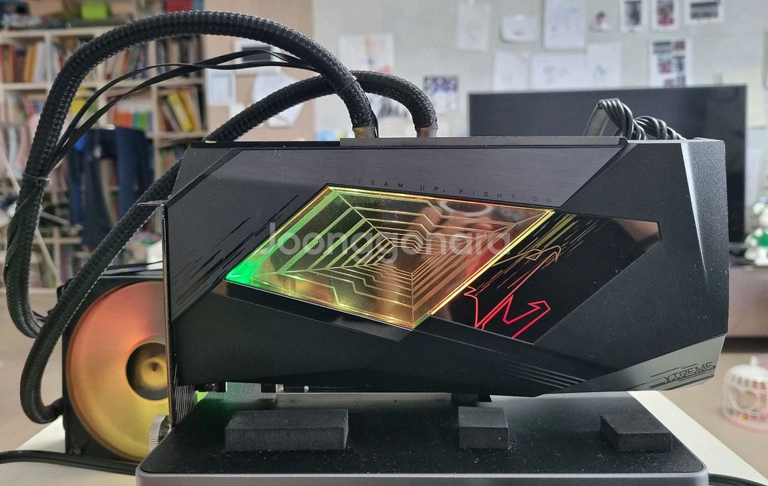 기가바이트 rtx 3080 워터포스 팝니다--0