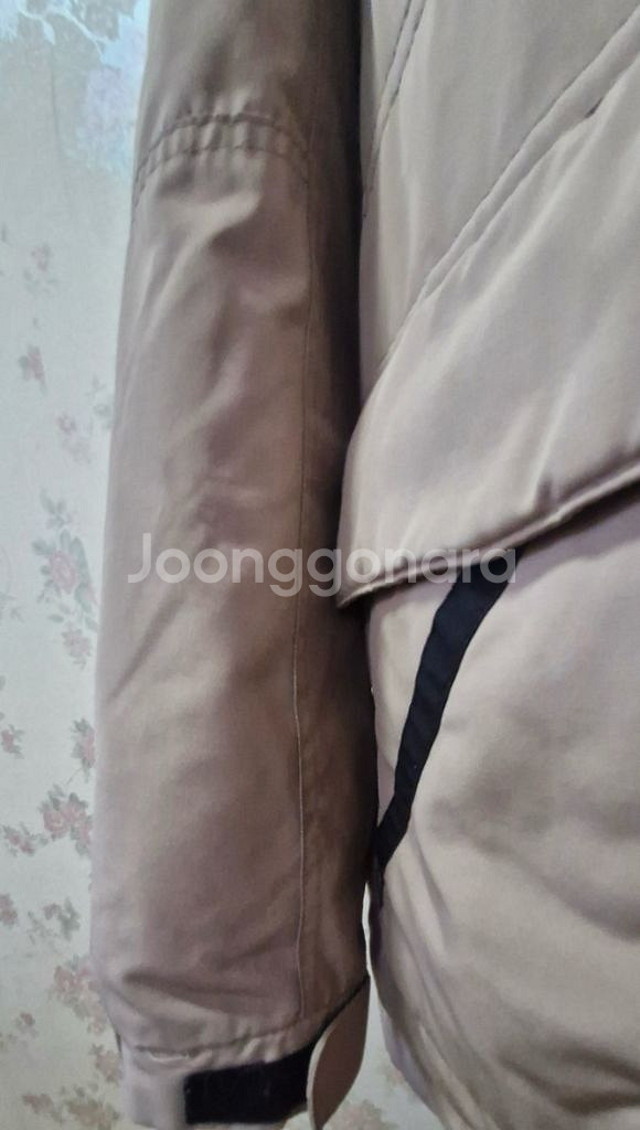 남성 게스패딩--3