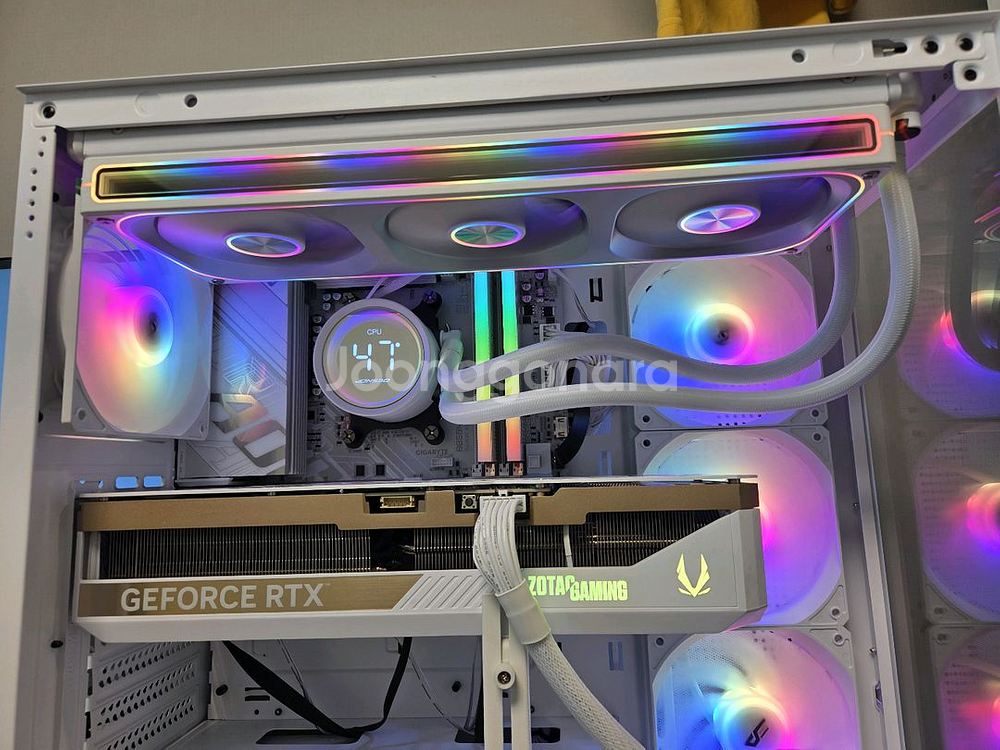 9800x3d, b850m wifi, 5080--3