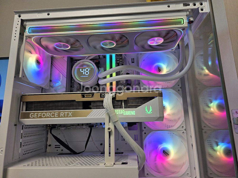 9800x3d, b850m wifi, 5080--2
