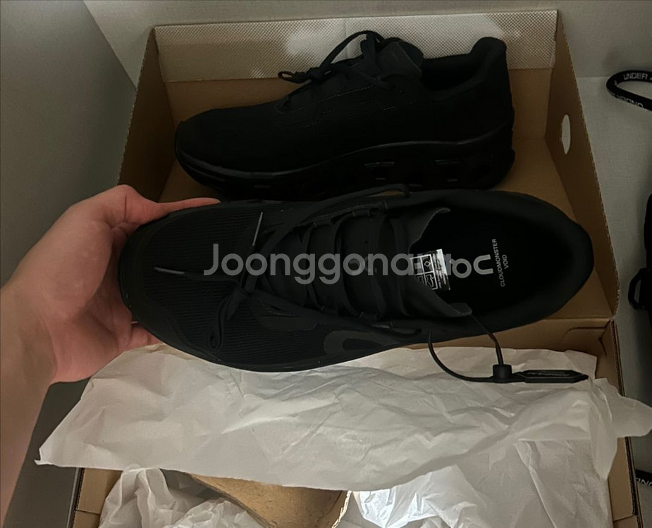 (270) 클라우드몬스터 새상품--0