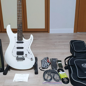 Cort G250 일렉기타 풀세트(앰프+이펙터) S급