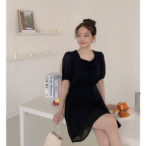 스퀘어넥 미니원피스