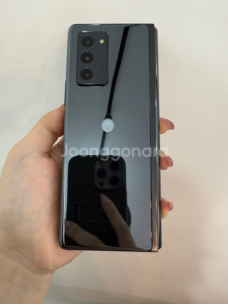 갤럭시Z폴드2 256GB 블랙/ Y963--1