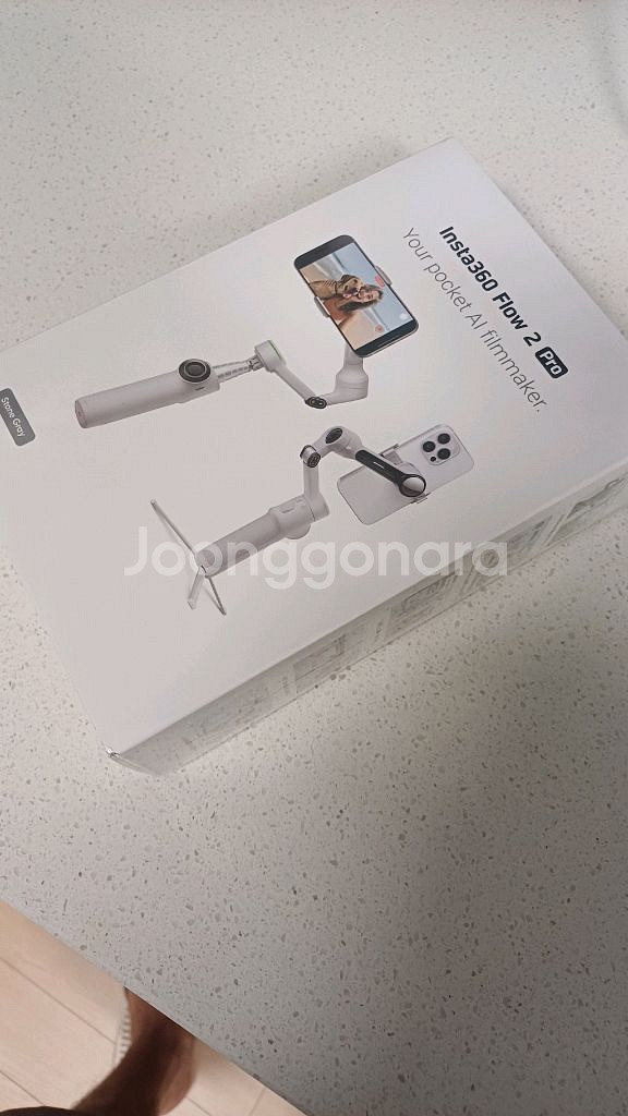 Insta360 flow2 미개봉 + 트래커 2개드려요--0
