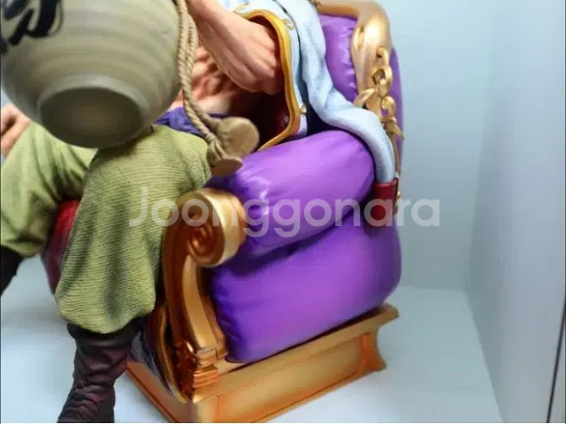 원피스 흰수염 피규어 BT 스튜디오 흰수염 좌상--2