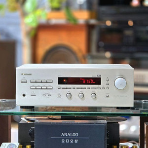 나카미치 고급 AV-10 리시버앰프