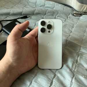 아이폰 15 pro 128 박스 o
