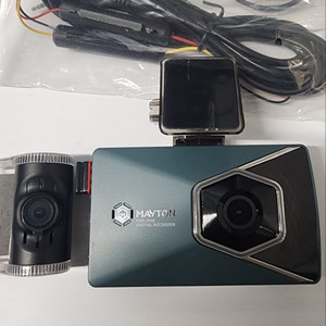 메이튼 HX401 블랙박스 동글이 포함 판매(무료설치)