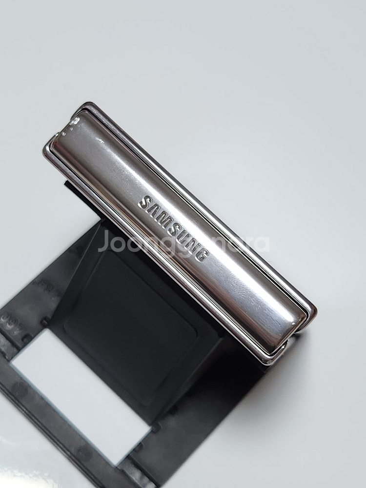 갤럭시Z플립4 256G 화이트 무잔상 53972--3
