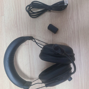 RAZER 게이밍 무선 헤드셋 블랙샤크 v2 PRO