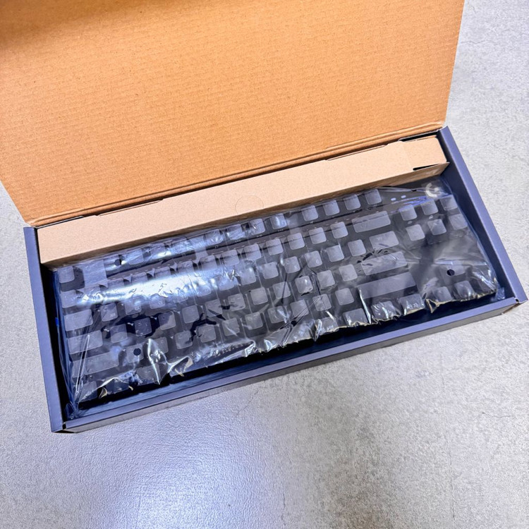 로지텍 G413 TKL SE 정품 키보드+더스트루프--1