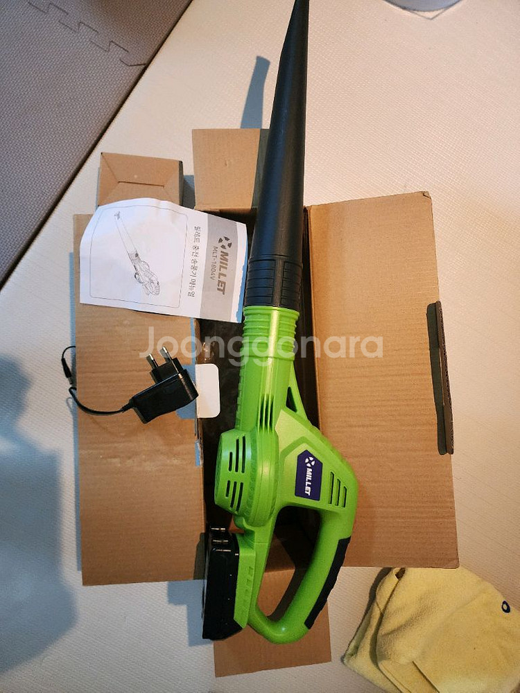 밀레트 무선 충전 송풍기 (MLT-1804V) 세차--1