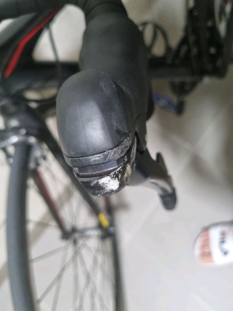 첼로 로드 자전거 이미지