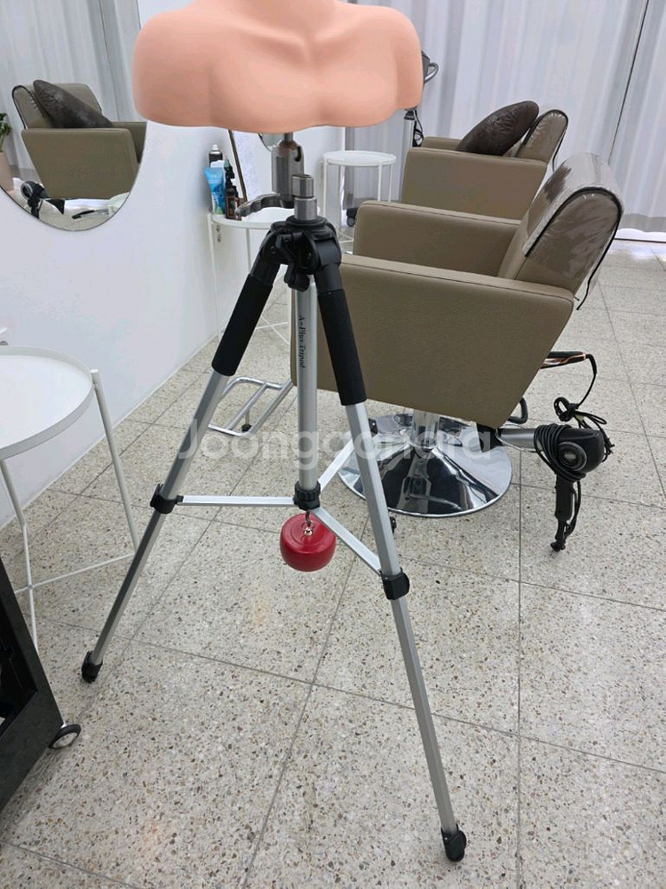 에이플러스 미용삼각대+상반신마네킹 판매합니다~--1