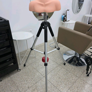 에이플러스 미용삼각대+상반신마네킹 판매합니다~