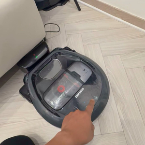 삼성 로봇청소기 POWERbot VR10M7020UG