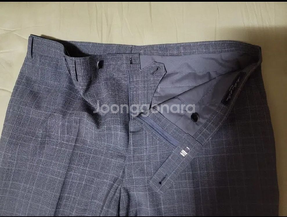Sartoria 체크 정장--8