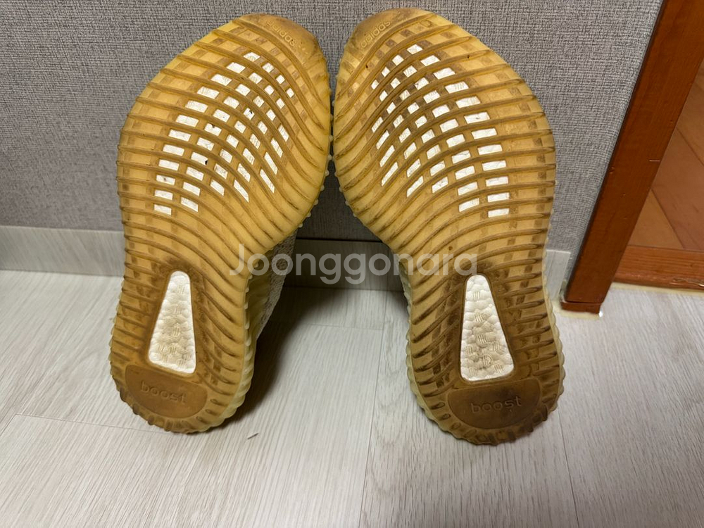 아디다스 이지부스트 350 버터 235--4