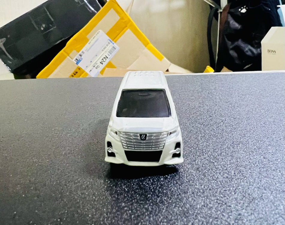 [개봉] 토미카 No.12 토요타 알파드 미니카 (2015) 이미지