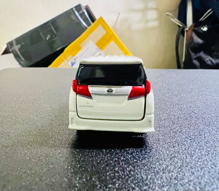 [개봉] 토미카 No.12 토요타 알파드 미니카 (2015) 이미지